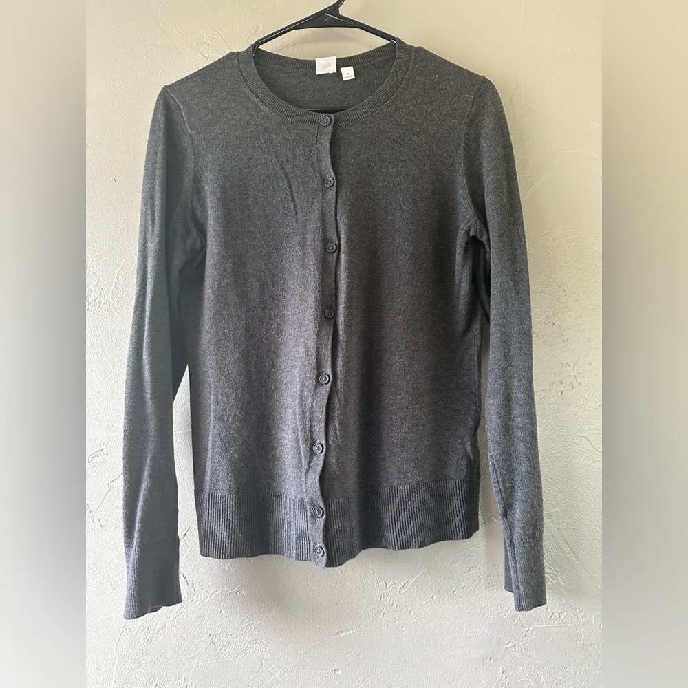 Grey button down Cardigan with round neck